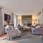 Familier Hygge Hus